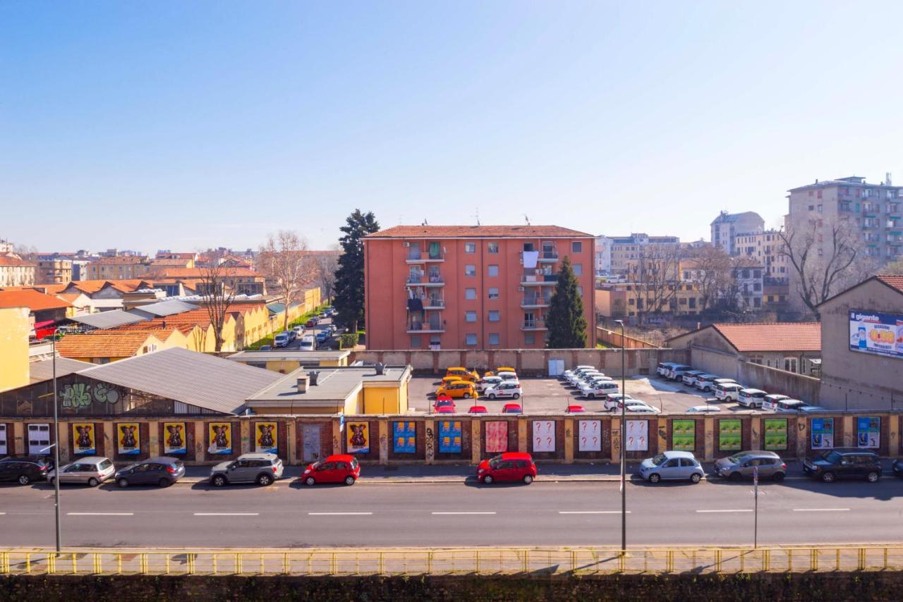 ミラノLuvi - Alzaia Naviglio Paveseアパートメント エクステリア 写真